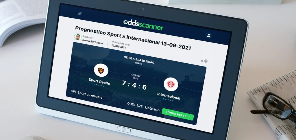 imagem do site Odds Scanner, que mostra as melhores odds para apostas esportivas, em um tablet