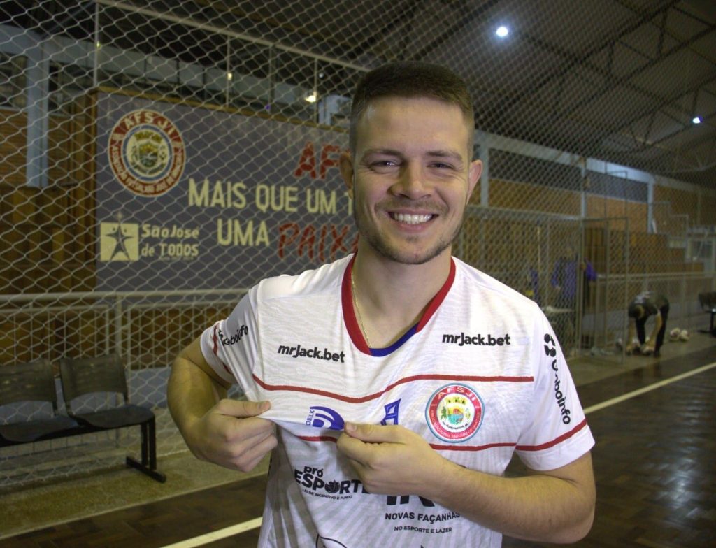 Mr. Jack fecha patrocínio para a Associação Futsal São José do Inhacorá