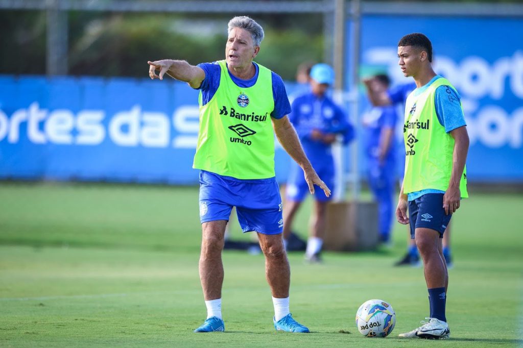 Renato Gaúcho em treino do Grêmio