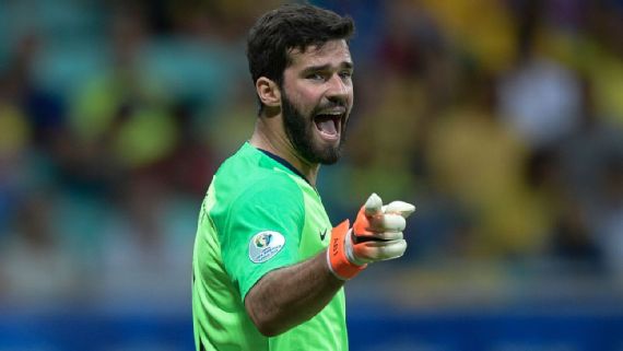 Alisson é um dos melhores goleiros do mundo e figurinha carimbada na Seleção Brasileira, há anos ocupando a vaga de titular 