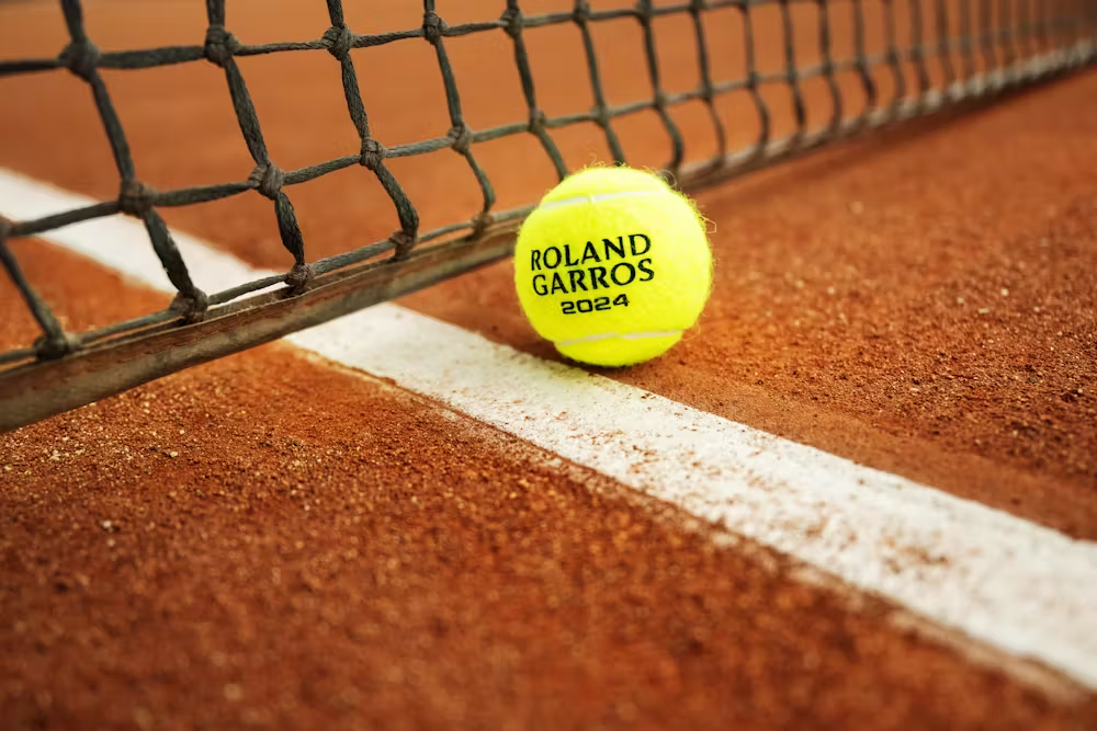 Roland Garros é um dos principais torneios de tênis do mundo. Esse ano, ele acontece entre os dias 20 de maio e 09 de junho - Reprodução/Roland Garros