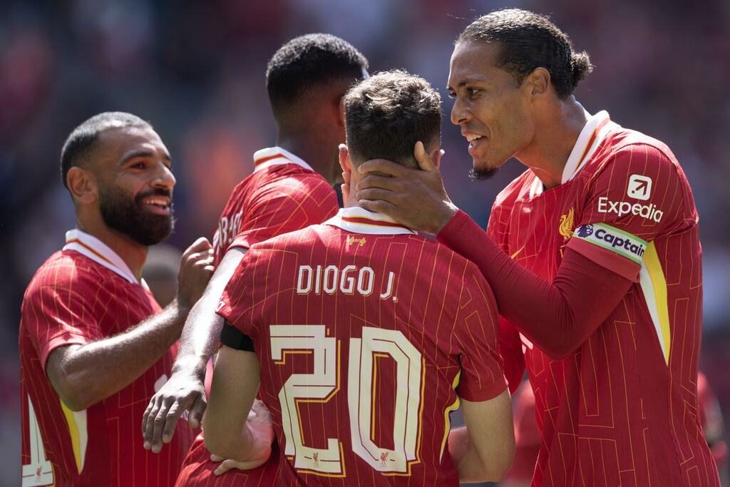 elenco do liverpool em campo, um dos favoritos da champions