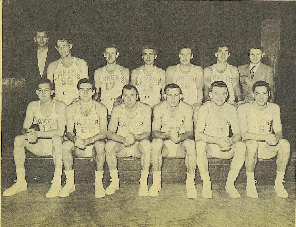 elenco de 1948/49 posado para a foto, um dos principais da historia dos lakers