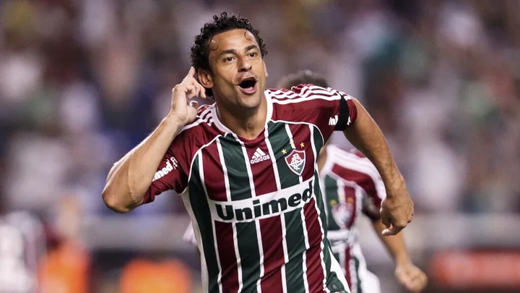 fred, um dos maiores artilheiros da copa do brasil, em campo