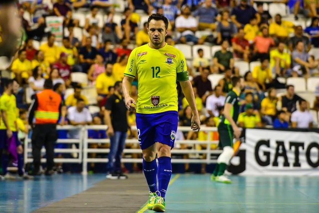 melhores jogadores brasileiros futsal 5