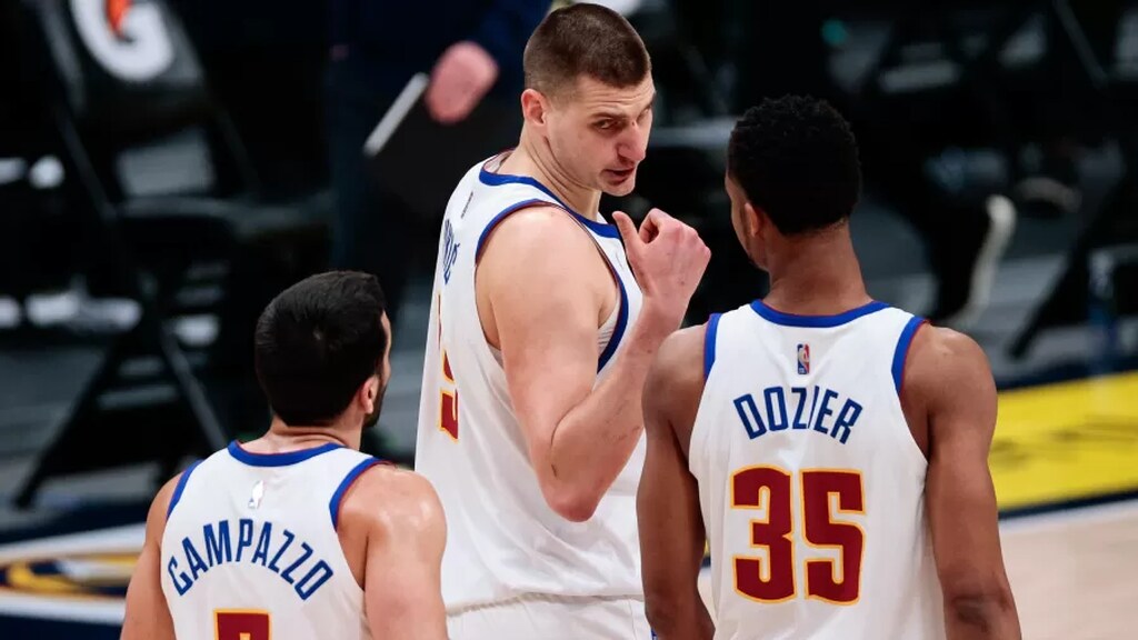 jogadores que entendem qual a função do armador no basquete em quadra pelo denver nuggets