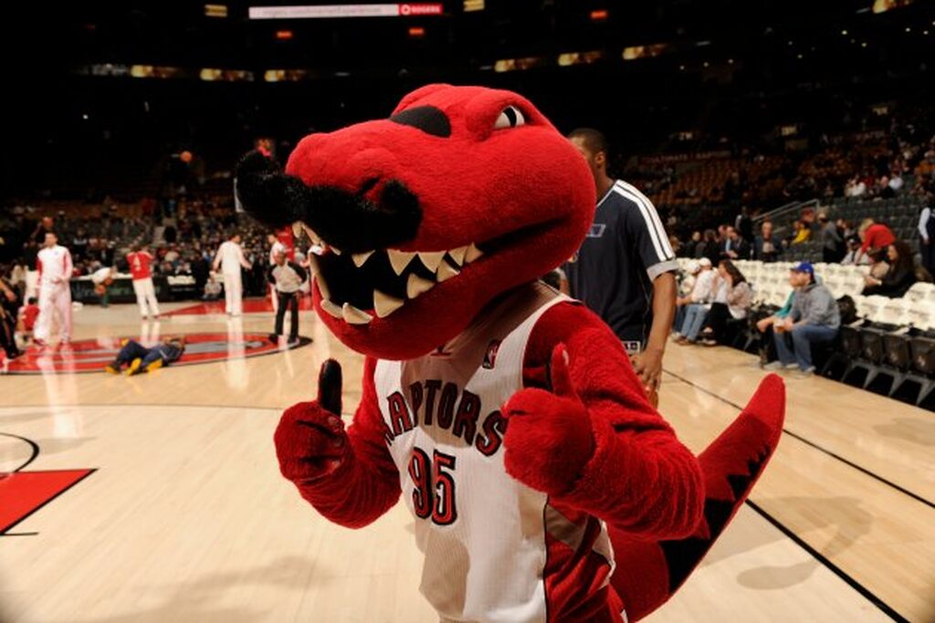 the raptor, o mascote da historia toronto raptors