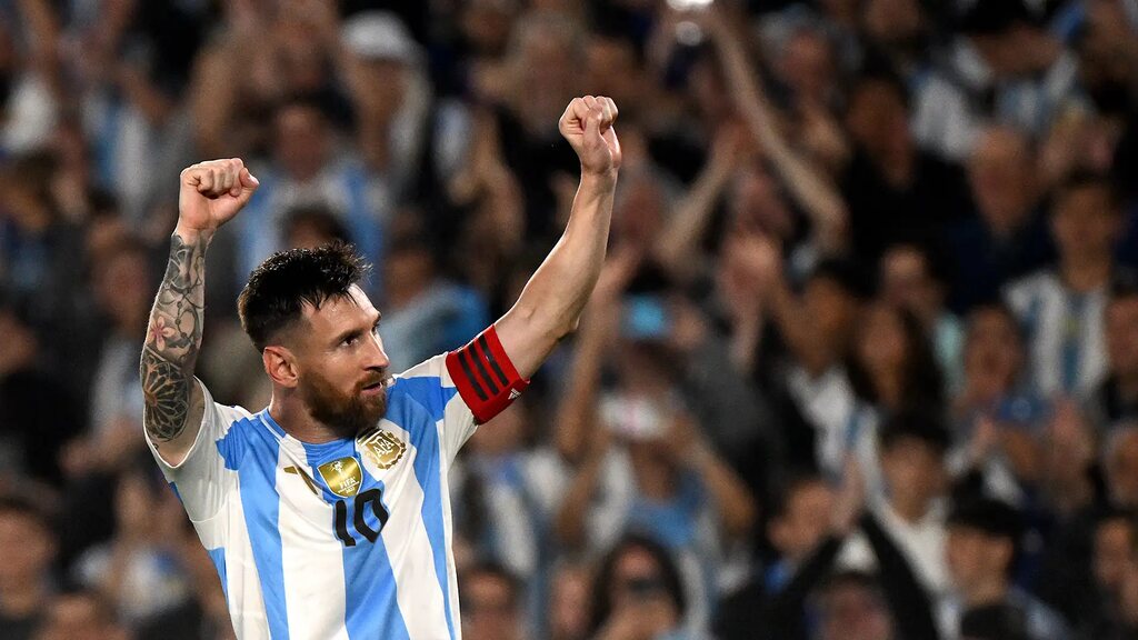 messi com a camisa da seleção argentina, uma das melhores seleções da América do Sul