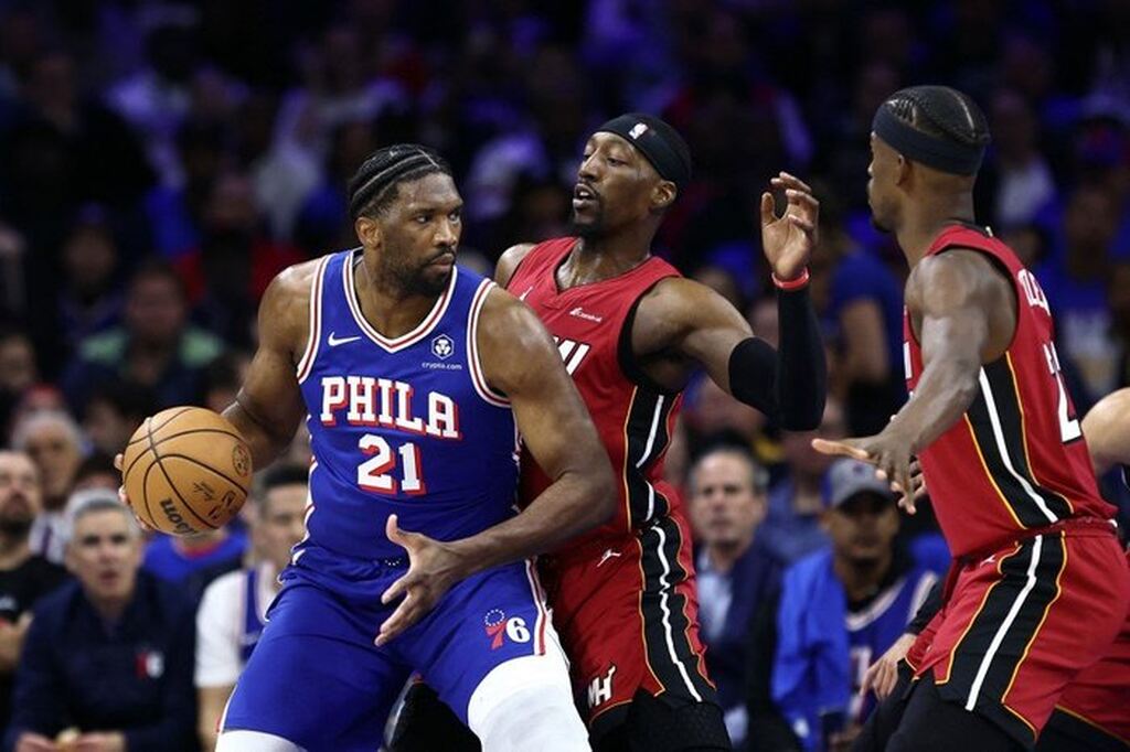 Jogador do Philadelphia 76ers historia em quadra