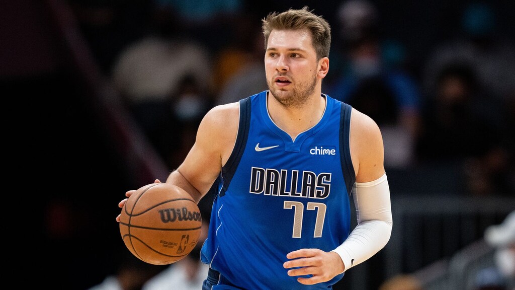 jogador do mavericks, favoritos nba, em quadra