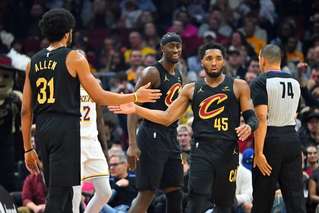 jogadores do cavaliers, favoritos nba, em quadra