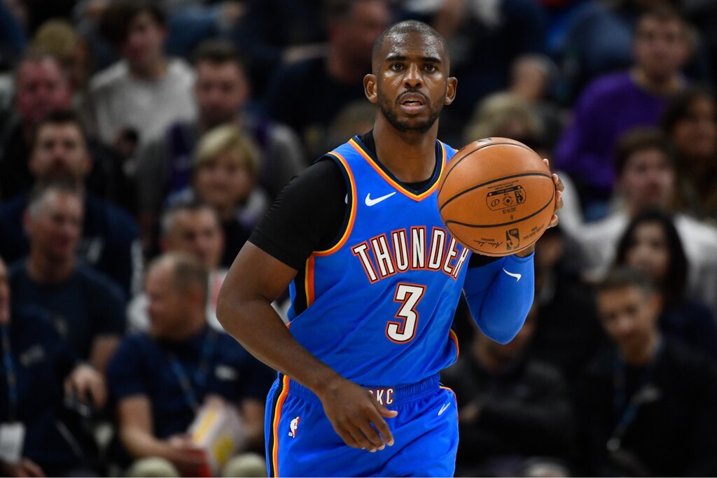 chris paul, um dos destaques em roubo de bola no basquete, em quadra pelo thunder