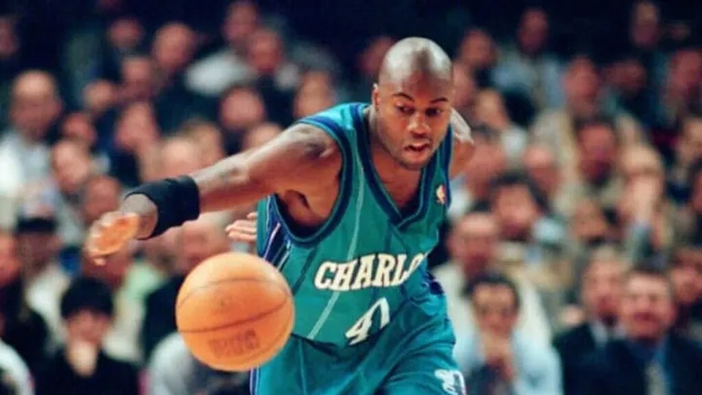 glen rice em quadra pelo charlotte hornets historia