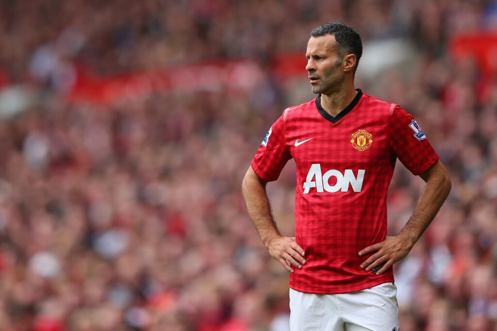 ryan giggs, um dos Jogadores com mais assistências na história do futebol​, em campo pelo manchester united