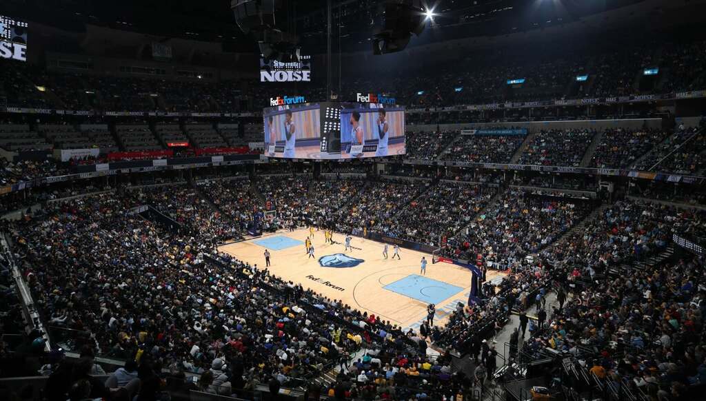 estadio do Memphis Grizzlies história lotado, prestes a receber uma partida